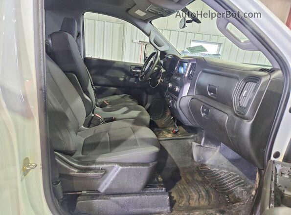1GT39LEY0NF328459 2022 GMC SIERRA White Հետևի նստատեղերի տեսք