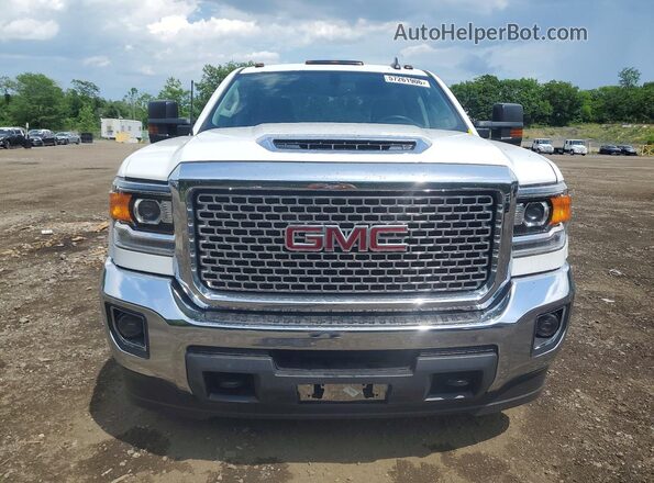 1GT42VCY2JF113134 2018 GMC SIERRA White 