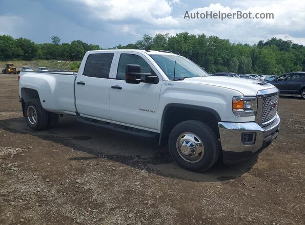 1GT42VCY2JF113134 2018 GMC SIERRA White 