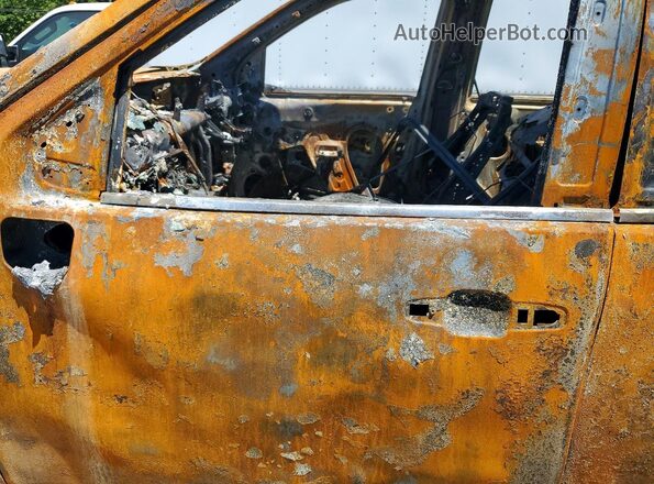 1GT49YEY6RF423955 2024 GMC SIERRA Burn Widok wnętrza z przodu