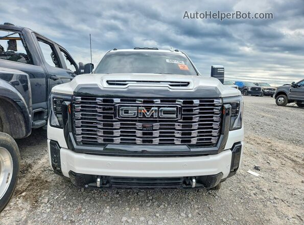 1GT4UXEY2SF235934 2025 GMC SIERRA White Դիմացի տեսք