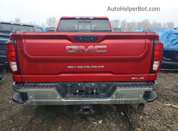 1GT59TEYXNF271583 2022 GMC SIERRA Red Widok z tyłu