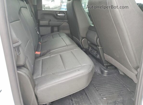 1GT5ULE74TF167142 2026 GMC SIERRA White Vista de los asientos traseros