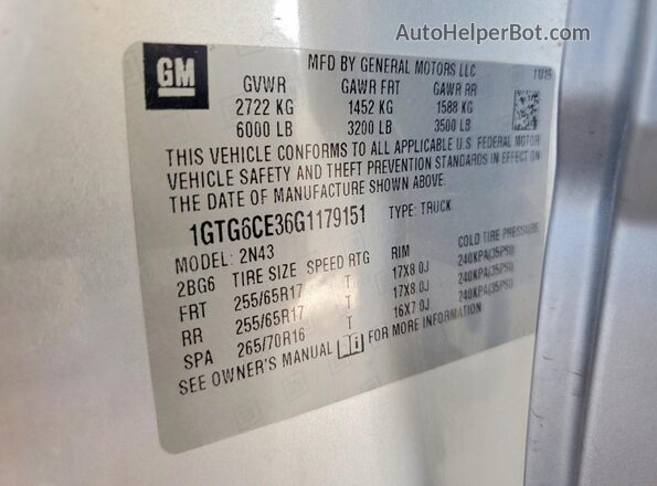 1GTG6CE36G1179151 2016 GMC CANYON Silver Engine compartment view