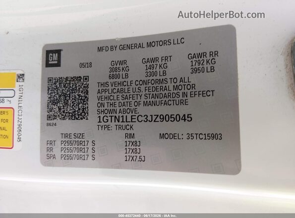 1GTN1LEC3JZ905045 2018 GMC SIERRA White Vista del compartimento del motor