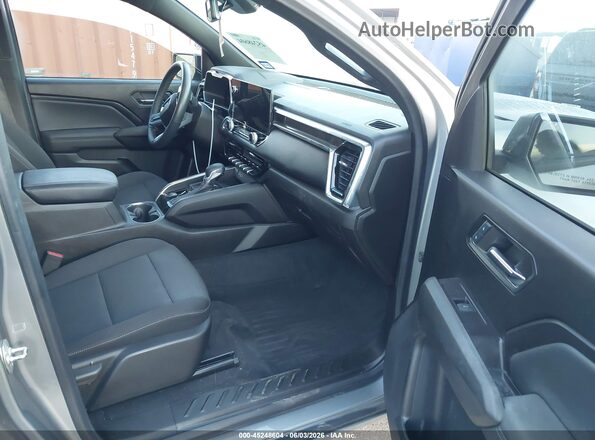 1GTP5BEK1R1274109 2024 GMC CANYON Silver Вид салону спереду