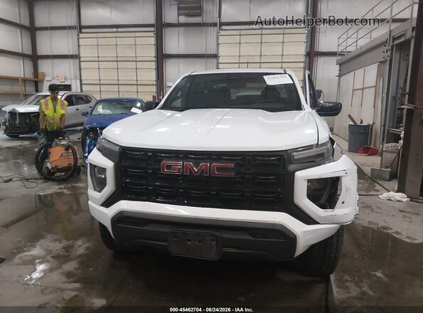 1GTP5BEK9R1109859 2024 GMC CANYON White Rear interior view