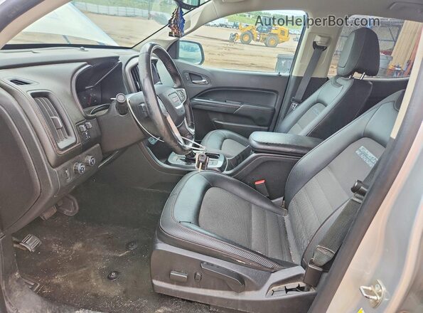 1GTP6CE1XJ1246226 2018 GMC CANYON Silver 