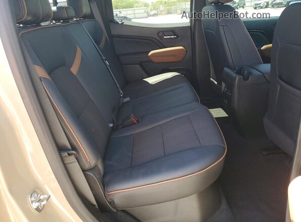 1GTP6DEK7R1160754 2024 GMC CANYON Tan 