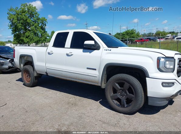 1GTV2LEC0JZ126280 2018 GMC SIERRA Белый Вид задней части салона