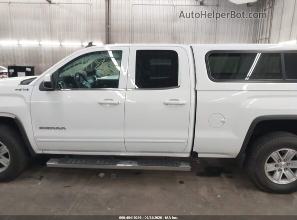 1GTV2MEC8JZ336650 2018 GMC SIERRA Белый 