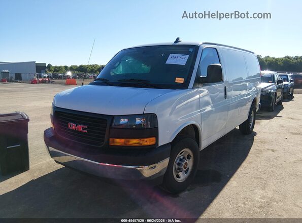 1GTW7AF70N1241719 2022 GMC SAVANA CARGO Белый Передняя левая четверть