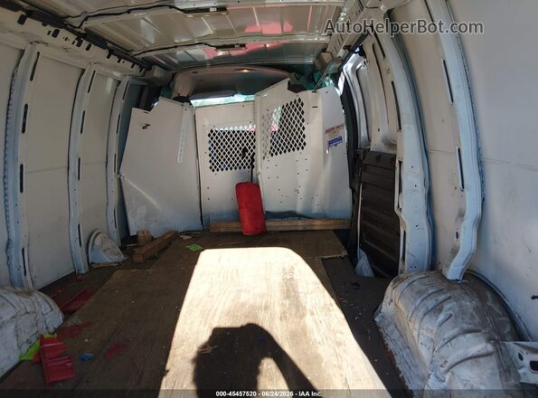 1GTW7AF70N1241719 2022 GMC SAVANA CARGO Белый Вид наклейки с VIN-кодом