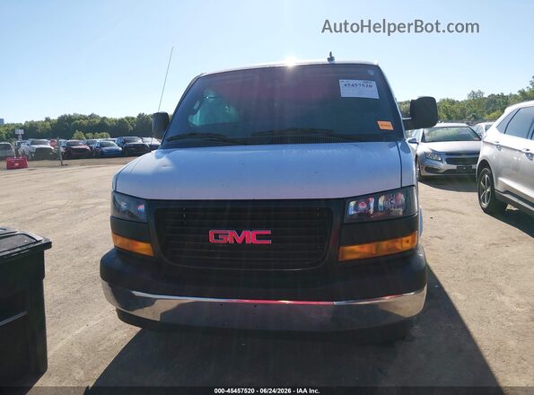 1GTW7AF70N1241719 2022 GMC SAVANA CARGO Белый Вид щитка приборов