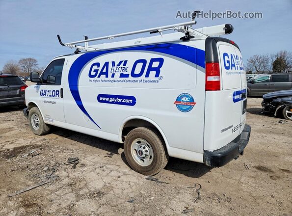 1GTW7AF77R1178611 2024 GMC SAVANA White უკანა მარცხენა