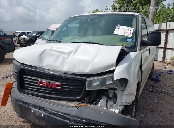 1GTW7AFG5L1186567 2020 GMC SAVANA CARGO White Vista tres cuartos delantera izquierda