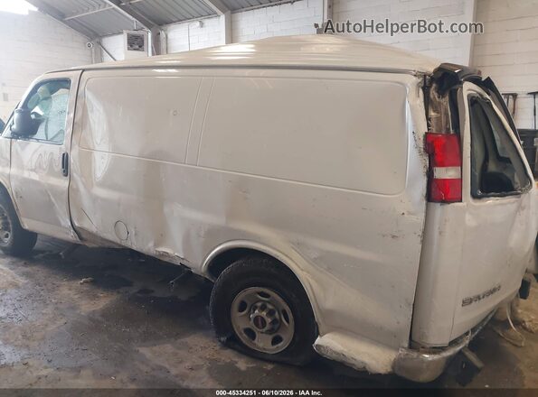 1GTW7AFGXJ1903106 2018 GMC SAVANA 2500 White 