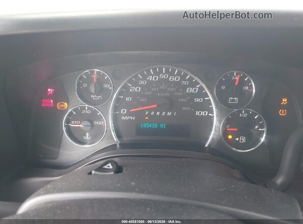 1GTW7AFP6J1257787 2018 GMC SAVANA 2500 White უკანა სავარძლების ხედი