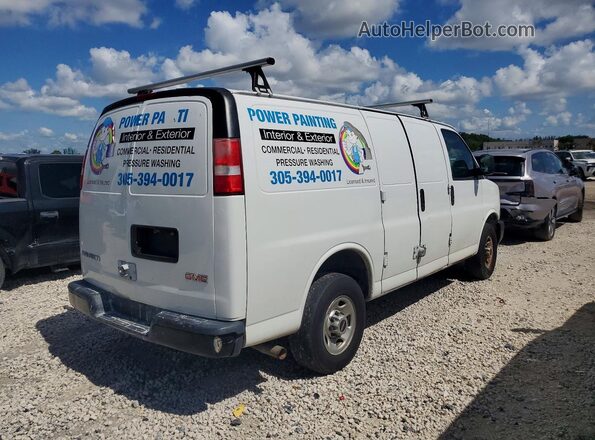 1GTW7AFP7J1342878 2018 GMC SAVANA White უკანა მარჯვენა