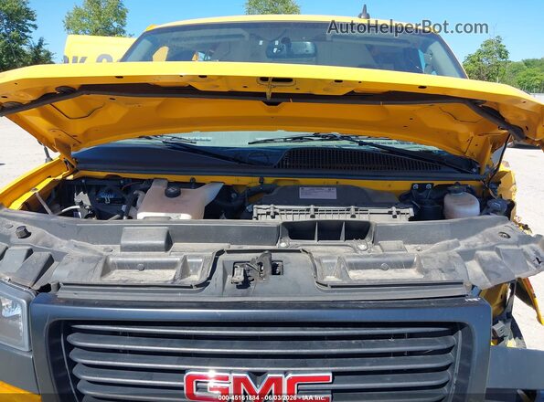 1GTW7BFP1P1115670 2023 GMC SAVANA CARGO Yellow Vista trasera