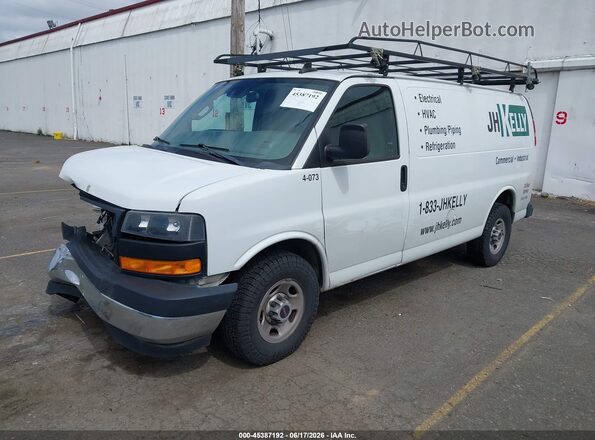 1GTZ7GFG9K1356069 2019 GMC SAVANA White წინა მარცხენა ხედი სამი მეოთხედიდან