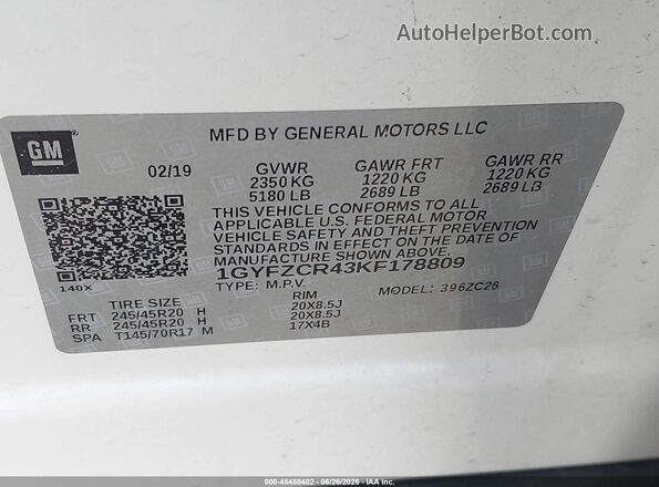 1GYFZCR43KF178809 2019 CADILLAC XT4 White Вид підкапотного простору