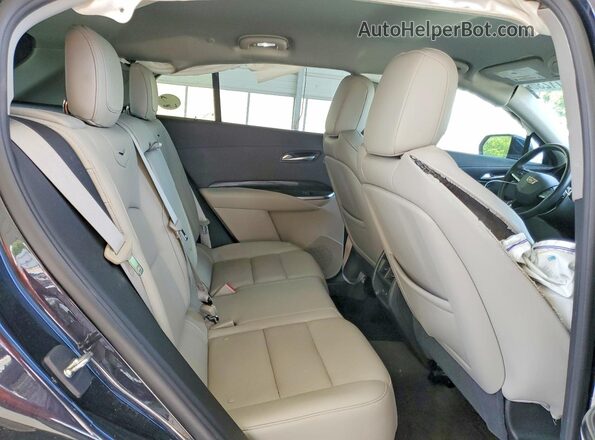1GYFZDR41NF139968 2022 CADILLAC XT4 Black Вид задньої частини салону