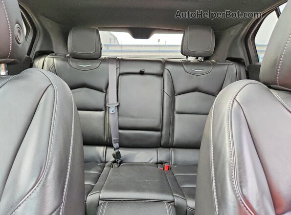 1GYFZDR42KF164342 2019 CADILLAC XT4 Black Հետևի նստատեղերի տեսք