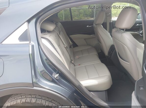 1GYFZDR43LF132520 2020 CADILLAC XT4 Blue VIN կոդի պիտակի տեսք
