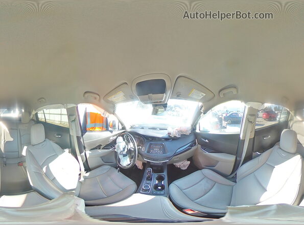 1GYFZDR47NF131101 2022 CADILLAC XT4 Silver 