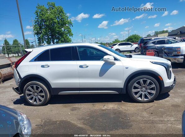 1GYFZDR49KF183373 2019 CADILLAC XT4 Белый Вид задней части салона
