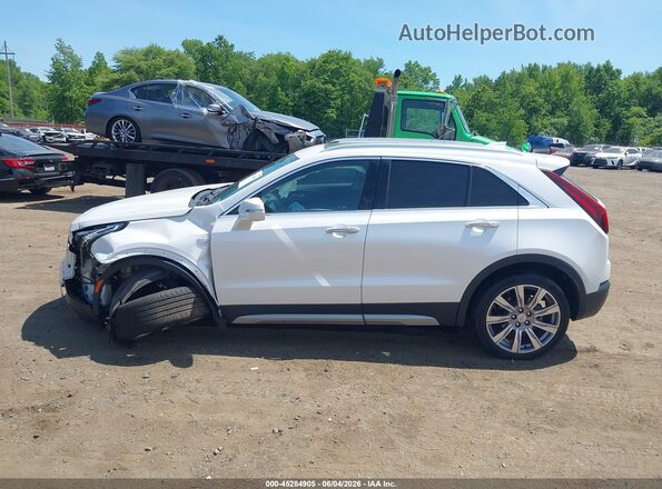 1GYFZDR49MF009628 2021 CADILLAC XT4 White Սալոնի 360 աստիճան տեսք