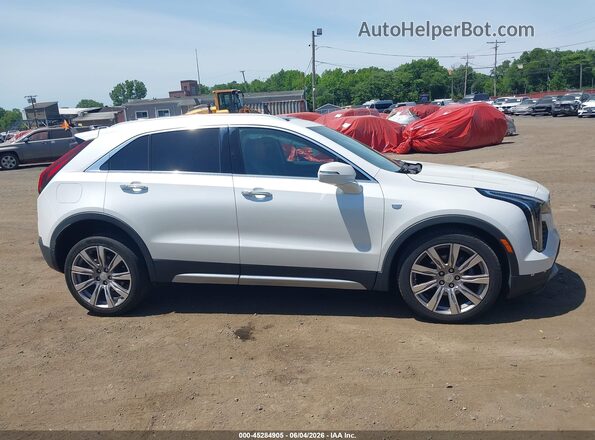1GYFZDR49MF009628 2021 CADILLAC XT4 White Սալոնի հետևի տեսք