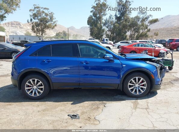1GYFZFR42MF035595 2021 CADILLAC XT4 Blue Rear interior view