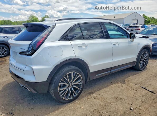 1GYFZFR47RF100299 2024 CADILLAC XT4 White Trasero derecho