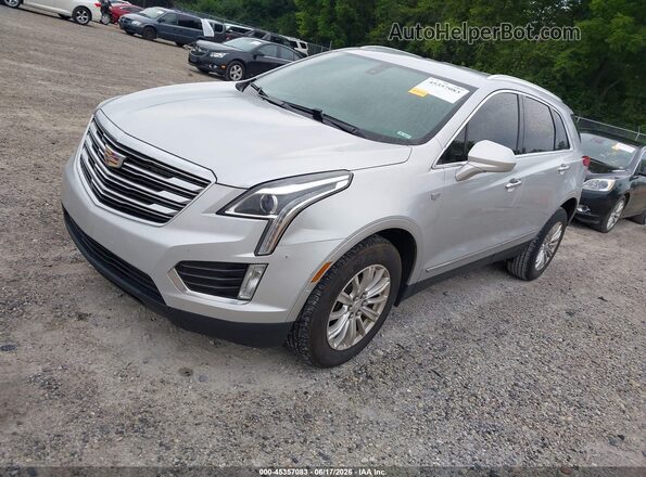 1GYKNARS2HZ109131 2017 CADILLAC XT5 Silver Передня ліва чверть