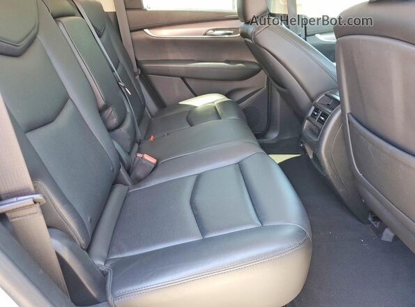 1GYKNBRS4HZ297351 2017 CADILLAC XT5 Silver უკანა სალონის ხედი