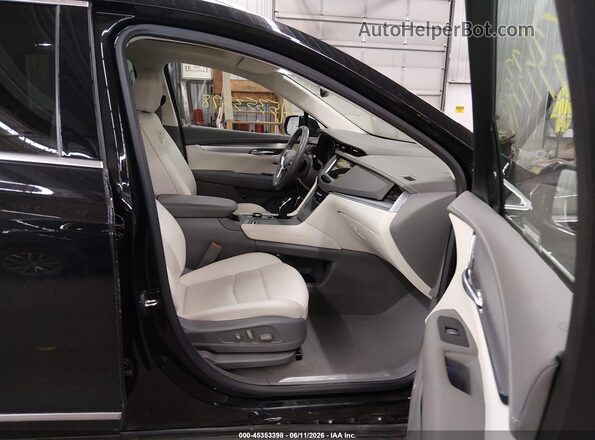 1GYKNDR40NZ179726 2022 CADILLAC XT5 Black Widok wnętrza z przodu