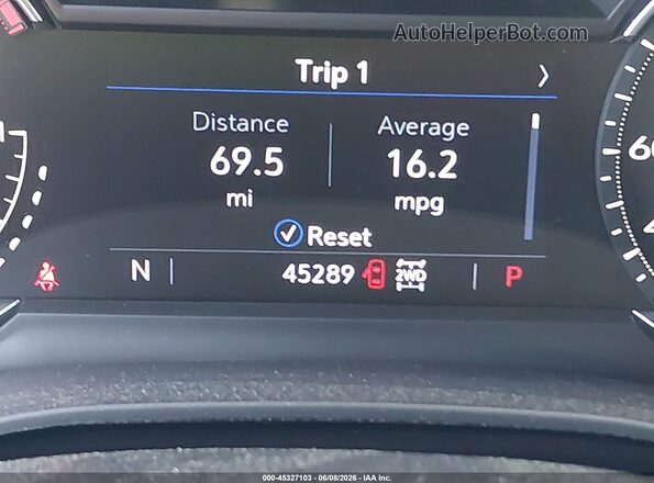 1GYKNDR43MZ149537 2021 CADILLAC XT5 Navy 