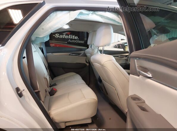 1GYKNDR4XPZ191983 2023 CADILLAC XT5 White Вид наклейки з VIN-кодом