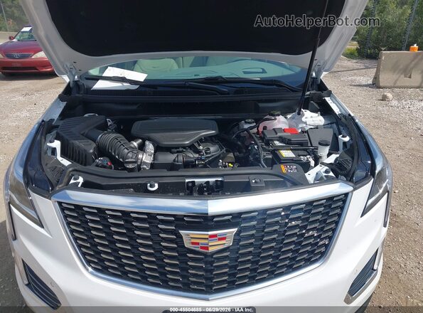 1GYKNDRS3TZ108533 2026 CADILLAC XT5 Белый Вид сзади
