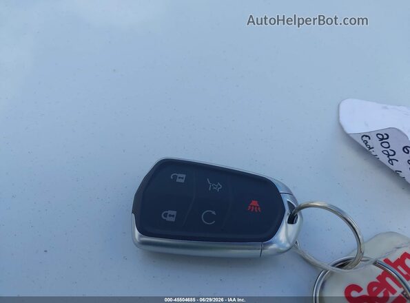 1GYKNDRS3TZ108533 2026 CADILLAC XT5 Белый Вид панели приборов
