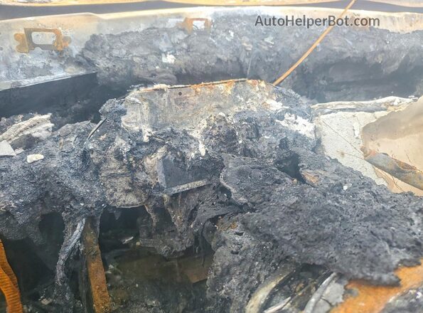 1GYKNDRSXJZ185185 2018 CADILLAC XT5 Burn Սարքավորումների վահանակի տեսք