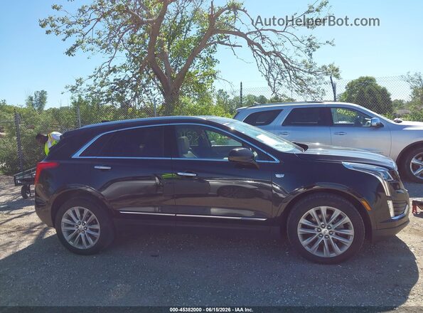 1GYKNFRS5HZ197086 2017 CADILLAC XT5 Black უკანა სალონის ხედი