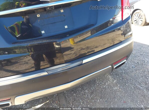 1GYKNFRS5HZ197086 2017 CADILLAC XT5 Black 