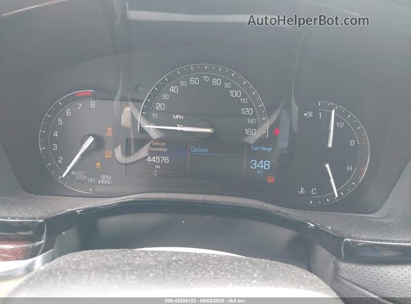 1GYKNFRS6JZ198902 2018 CADILLAC XT5 Red Вид задніх сидінь
