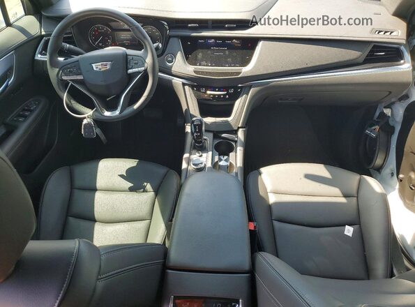 1GYKPAR46SZ145746 2025 CADILLAC XT6 White Dashboard view