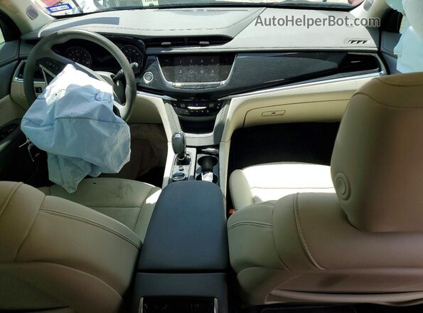 1GYKPCRS0RZ746719 2024 CADILLAC XT6 Red Вид панелі приладів