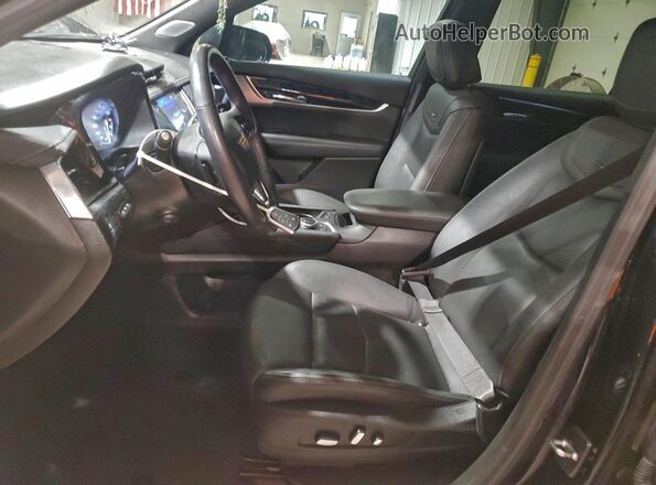 1GYKPCRS4PZ217691 2023 CADILLAC XT6 Black Front interior view