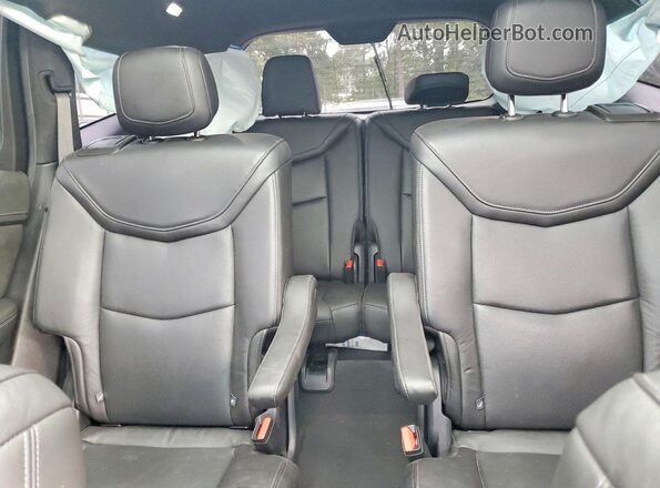 1GYKPCRS9LZ101560 2020 CADILLAC XT6 White Rear seats view